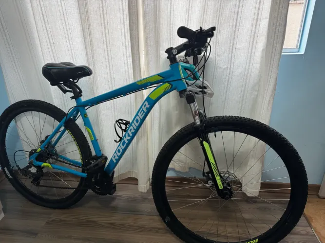 Mountain Bike Rockrider ST120 da Btwin, aro 29.
