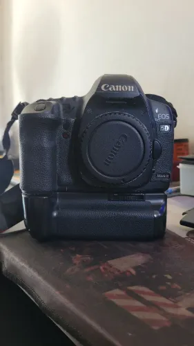 Câmera canon 5dmk2 com lente 50mm 1.8