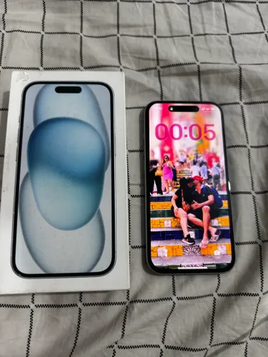 iPhone 15 Blue 256gb com caixa 