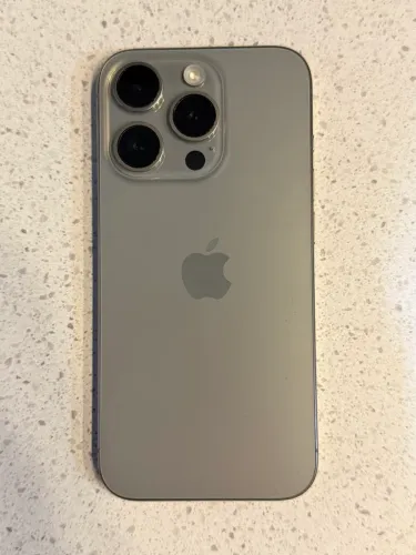 iPhone 15 Pro 128GB Titânio Natural | Único Dono | Excelente Estado