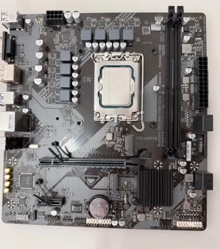 Kit i7 12700kf + Placa Mãe Gigabyte DDR5