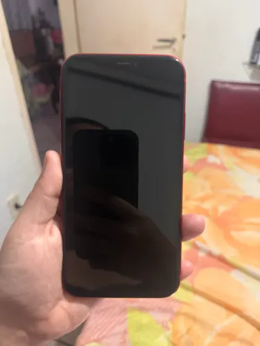 iPhone 11 perfeito estado - Acompanha carregador (Bateria não é original) 