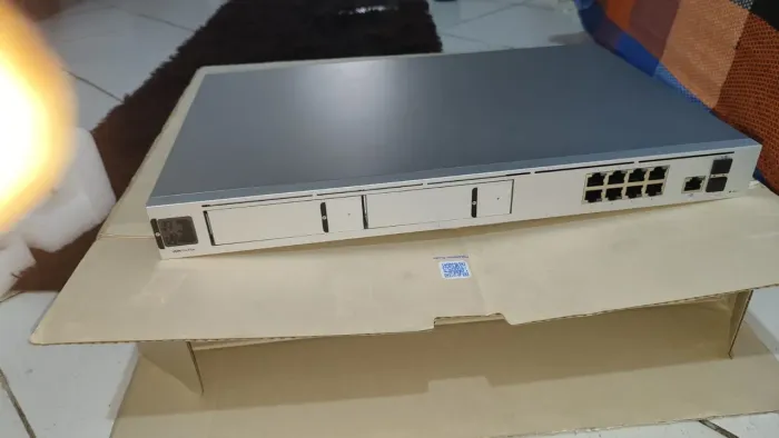Switch Dream Machine Pro Max Ubiquiti UniFi UDM- Pro-Max( Zero )