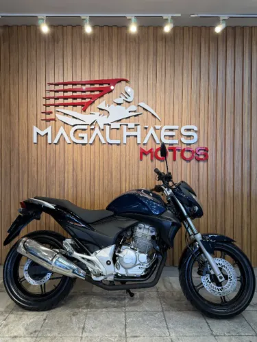 CB 300R 2012 - Financiamento bancário e cartão