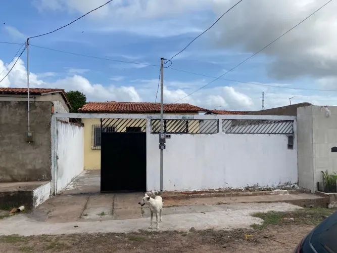 Passo/ vendo casa QUITADA ao lado do Condomínio Bianca - próximo ao Maiobão