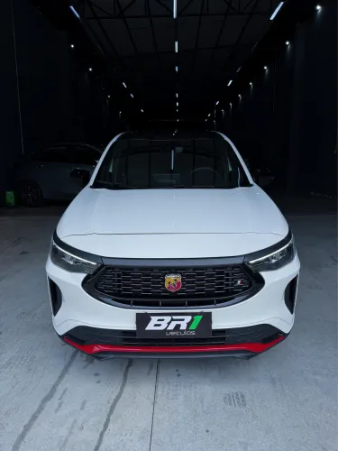Fiat Fastback Abarth Turbo Flex 1.3 Aut. 2025