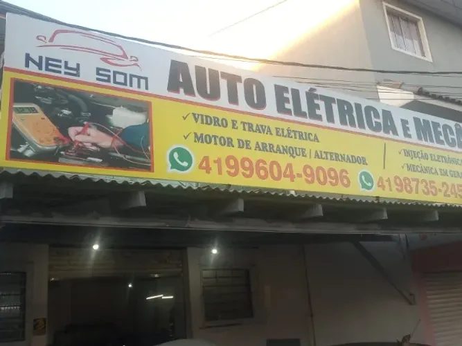 Oficina mecânica e elétrica de automóveis