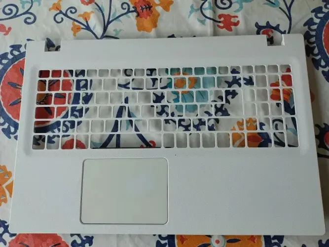 Palmrest notebook Acer Aspire E5-573-574 branco usado.