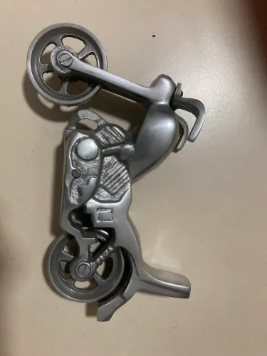 Moto de alumínio pra decoração