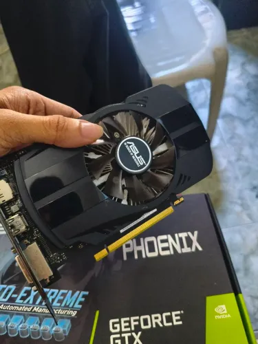 Placa de vídeo GTX 1650 ASUS Phoenix