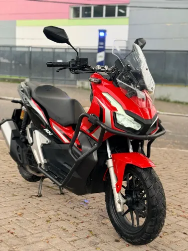  HONDA ADV 