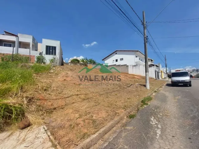 Terreno à venda, 575 m² por R$ 360.000,00 - Residencial Village Santana - Guaratinguetá/SP