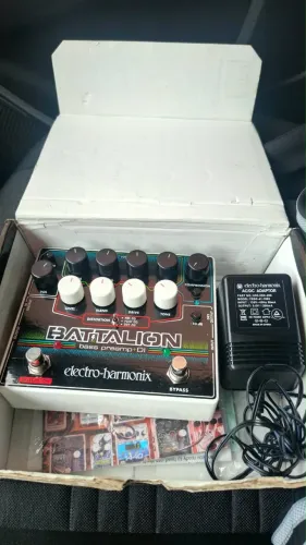 Pedal Electro Harmonix Battalion Bass Preamp Di