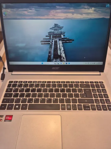 Notebook Acer Ryzen 3 5300U tela IPS Full HD