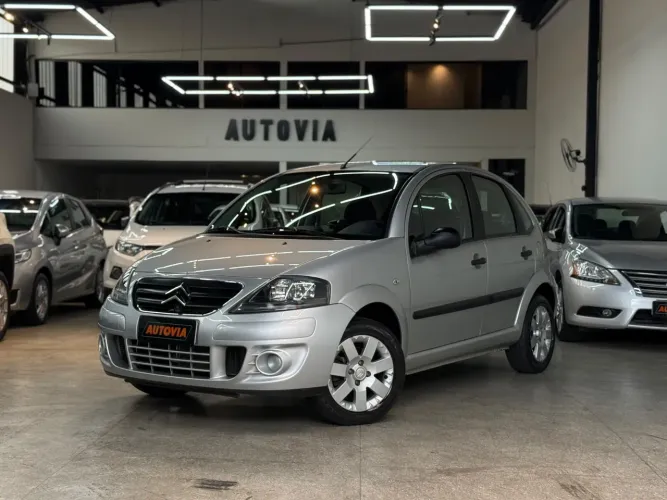 Citroen C3 GLX 1.4/ GLX Sonora 1.4 Flex 8V 5P 2012