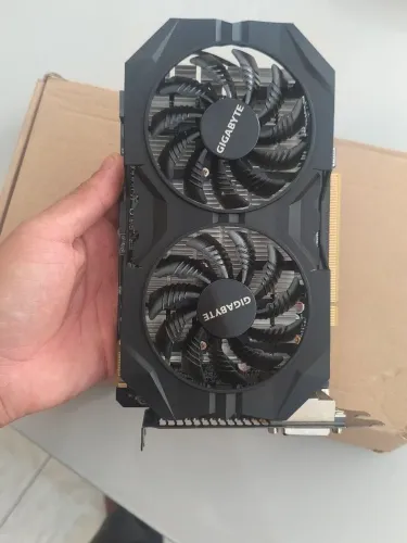 GTX 950 4gb gigabyte