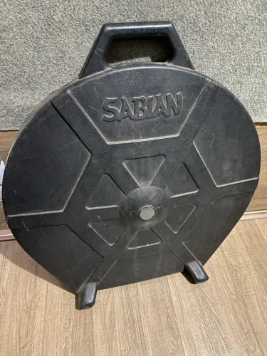 Kit de pratos Sabian B8 com Hard Case