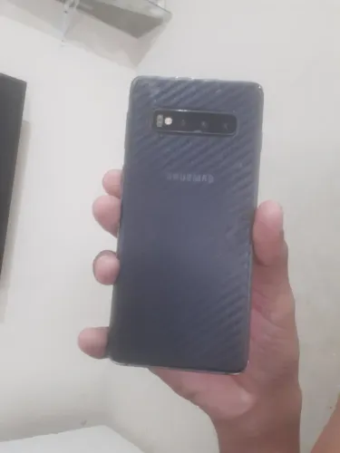 Samsung s10 128