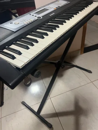 Vendo teclado em ótimo estado