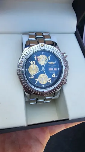 Relógio Breitling B13356 suisse chronometre 