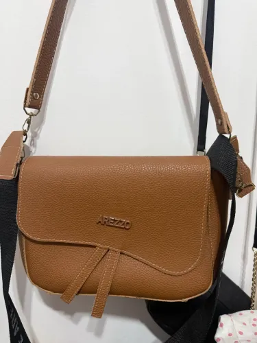 Bolsa Arezzo