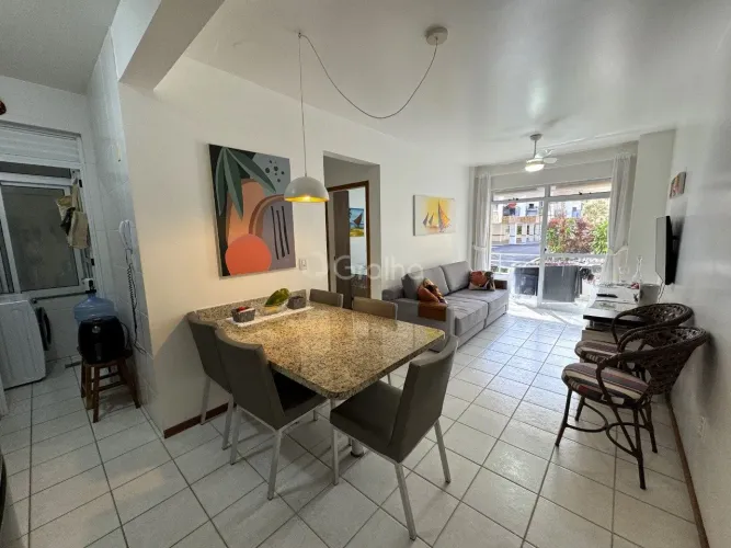 Apartamento com 2 quartos, sendo 1 suíte e 66m² privativos na Praia Brava, Florianópolis