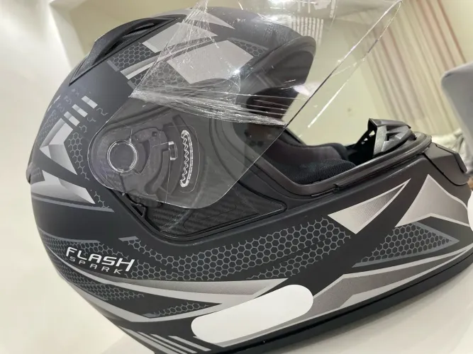 Capacete Moto Fechado Ebf New Spark Esportivo C/ Narigueira Preto Fosco