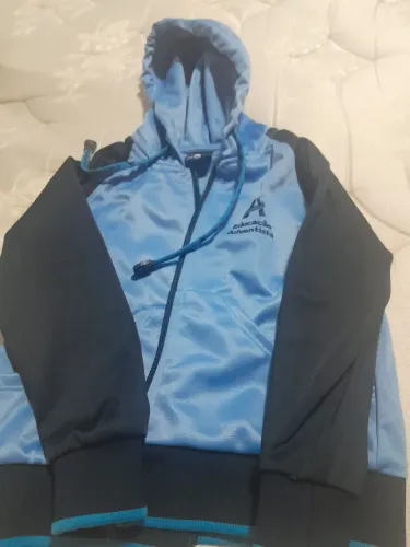 Uniformes infantis colégio Adiventista. 