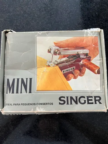 Mini maquina de costura singer antiguidade, rara, 