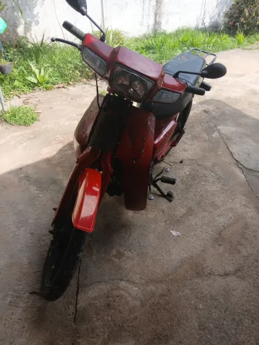 Vendo Moto 50tinha Traxx 2013 