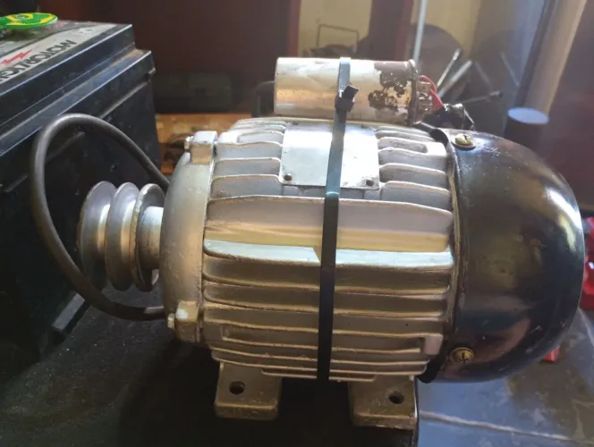 Motor de bancada