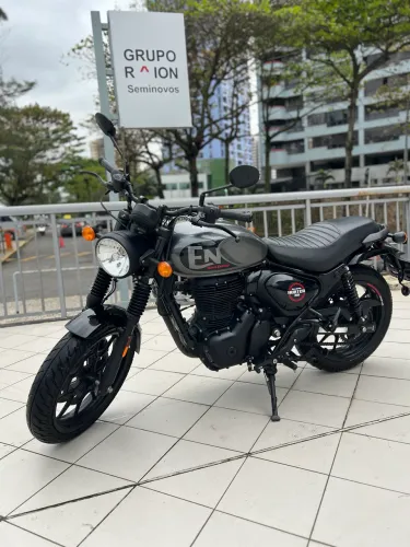 ROYAL ENFIELD - HUNTER 350cc :: 2025 | PATRICK 2 1 9 7 0 1 0 - 5 3 9 9