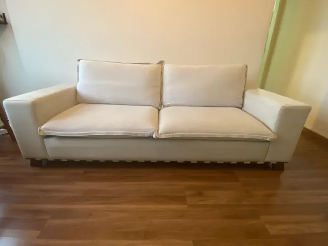 Sofá 4 lugares