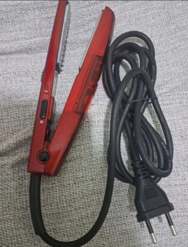 Mini prancha Conair a vapor
