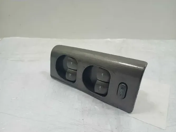 Botao Vidro Elétrico Chery Face 2010-2011 (usado)