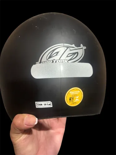 Capacete Liberty Pro Tork Tamanho 58 - Usado, em Ótimo Estado