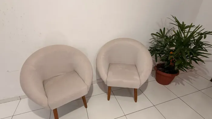 Kit com 2 poltronas
