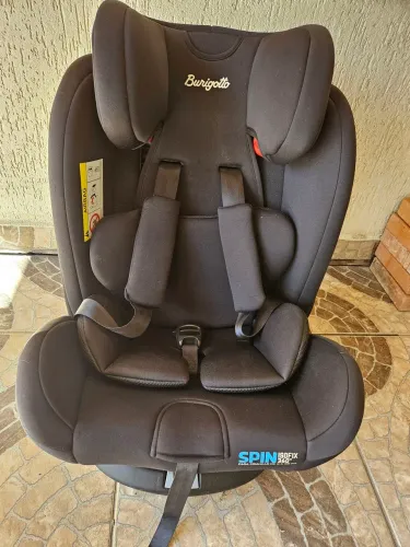 Cadeira infantil e berço portátil