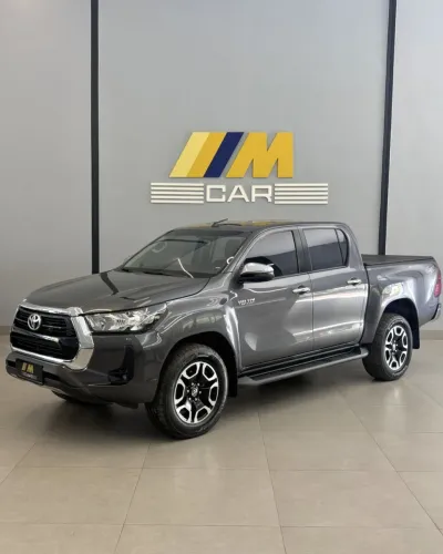 Toyota Hilux CD SRV 4X4 2.8 TDI Diesel Aut. 2024