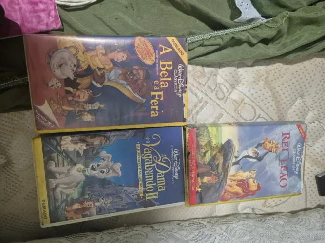 Lote 3 Fitas VHS Disney Originais - O Rei Leão, A Bela e a Fera, A Dama e o Vagabundo 2