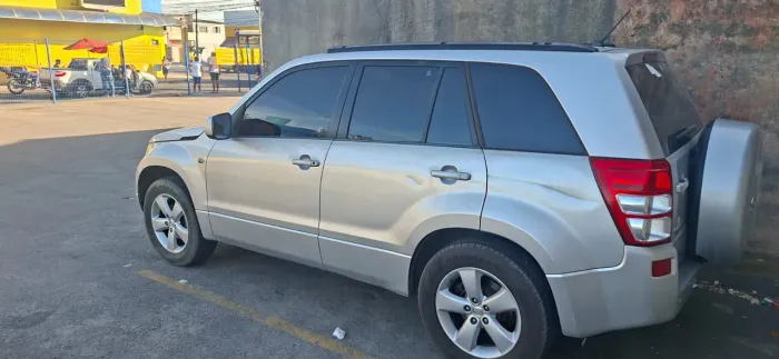Suzuki Grand Vitara 2.0 16V 4x2/4x4 5P Aut. 2010