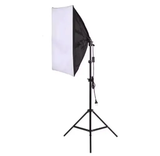Softbox com tripé e lâmpada inteligente