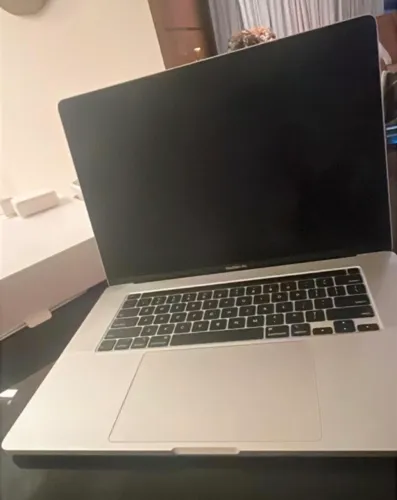 MacBook