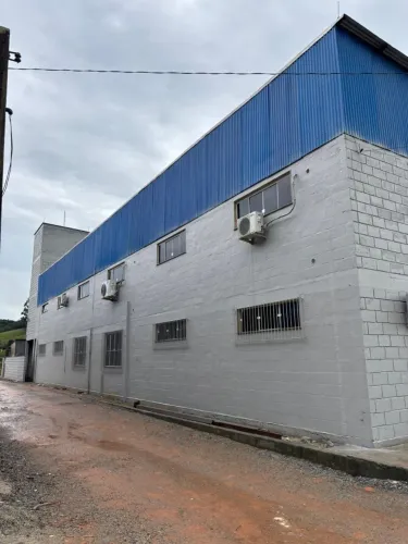 Vendo galpão a 2km do acesso ao contorno viário!