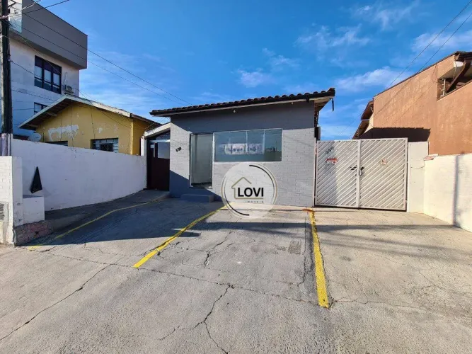 Casa com 2 dormitórios para alugar, 142 m² por R$ 3.501,06/mês - Loteamento Remanso Campin