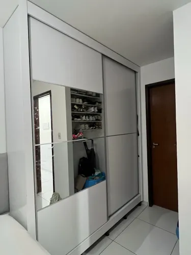 Guarda roupas casal