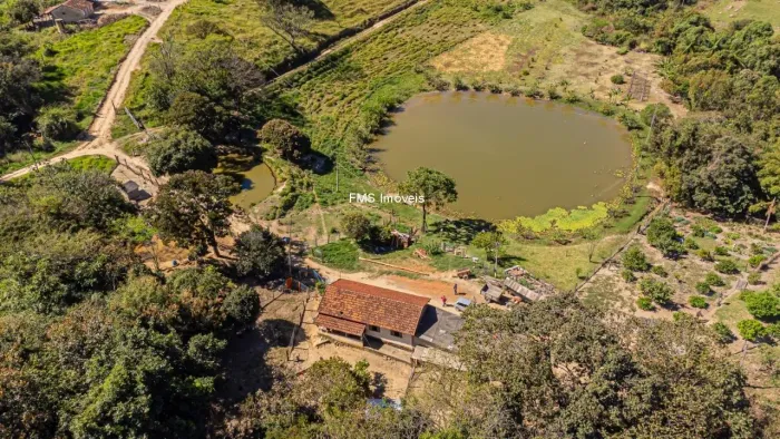 Sítio à venda em Jacutinga-MG