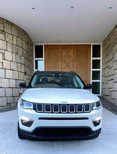 Jeep Compass Longitude 2.0 4X2 Flex 16V Aut. 2018/2018  IMPECÁVEL 