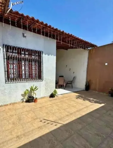 Vendo casa com urgência no tenoné 