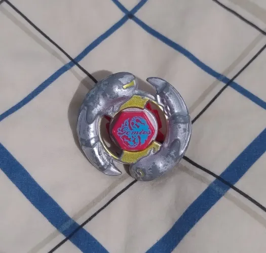 Beyblade Gemios DF145FS - Metal Fight Beyblade, Takara Tomy 